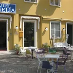 Amelia