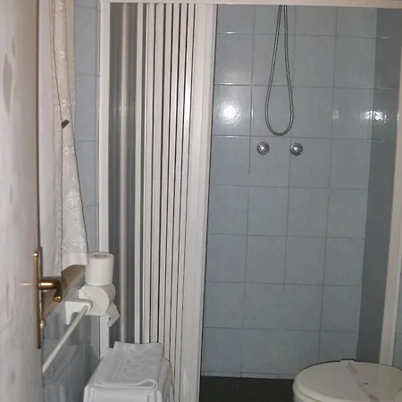 Hotel Amelia 3*