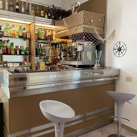 Hotel Amelia 3*