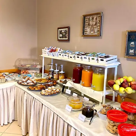 Amelia Hotel 3*
